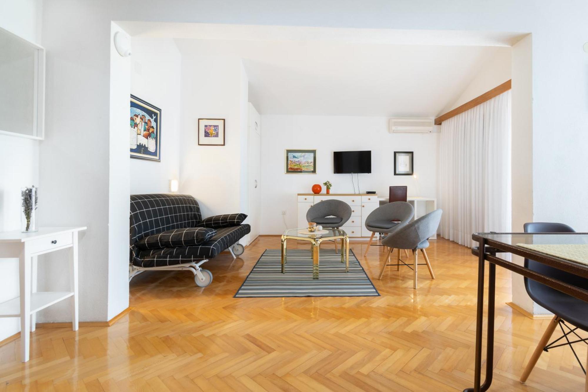 P&g Apartma