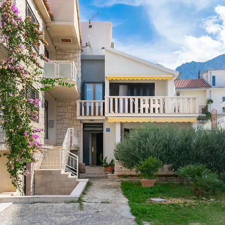 Apartments P&G Baška Voda Exterior foto