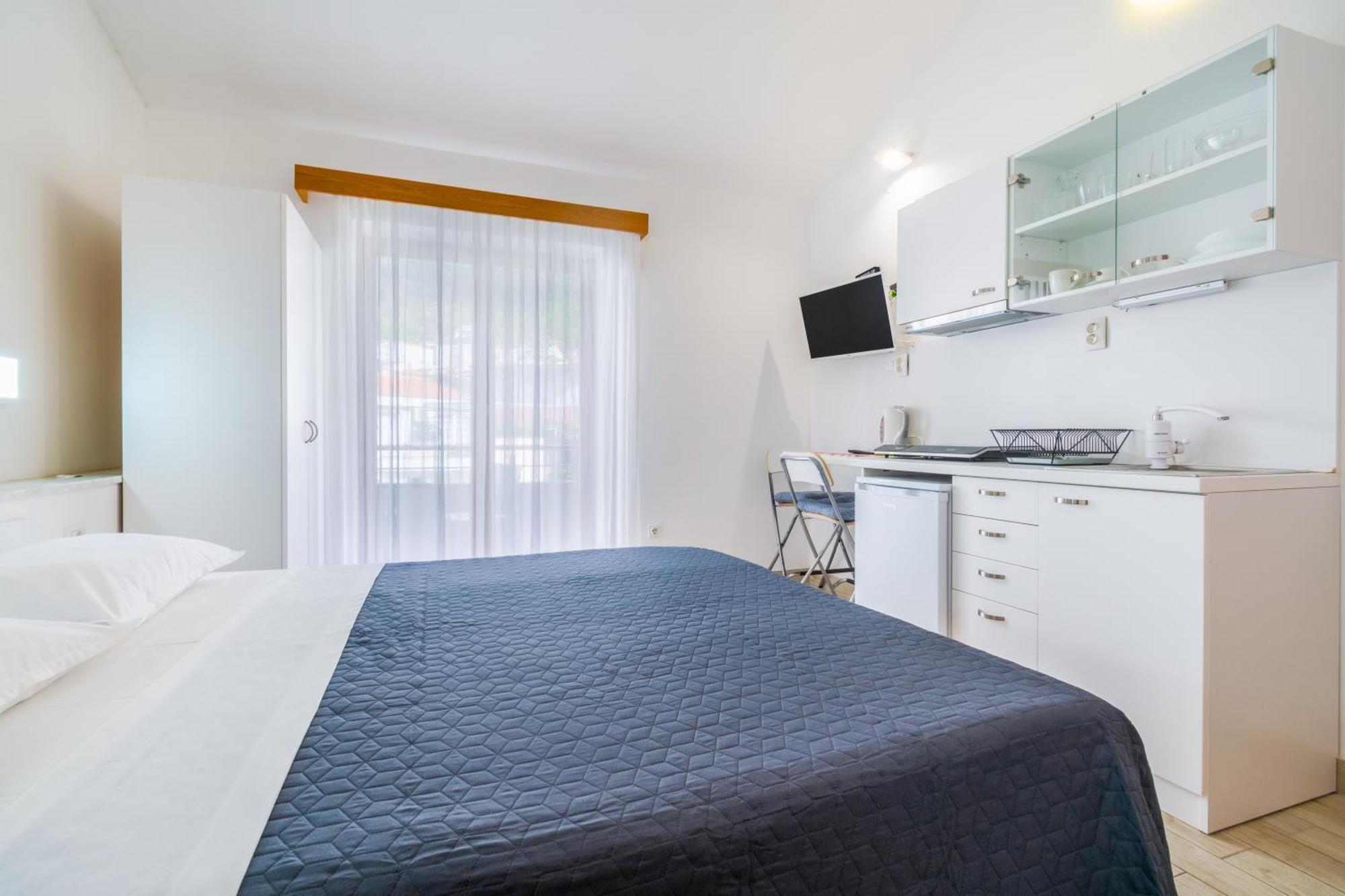P&g Apartment *