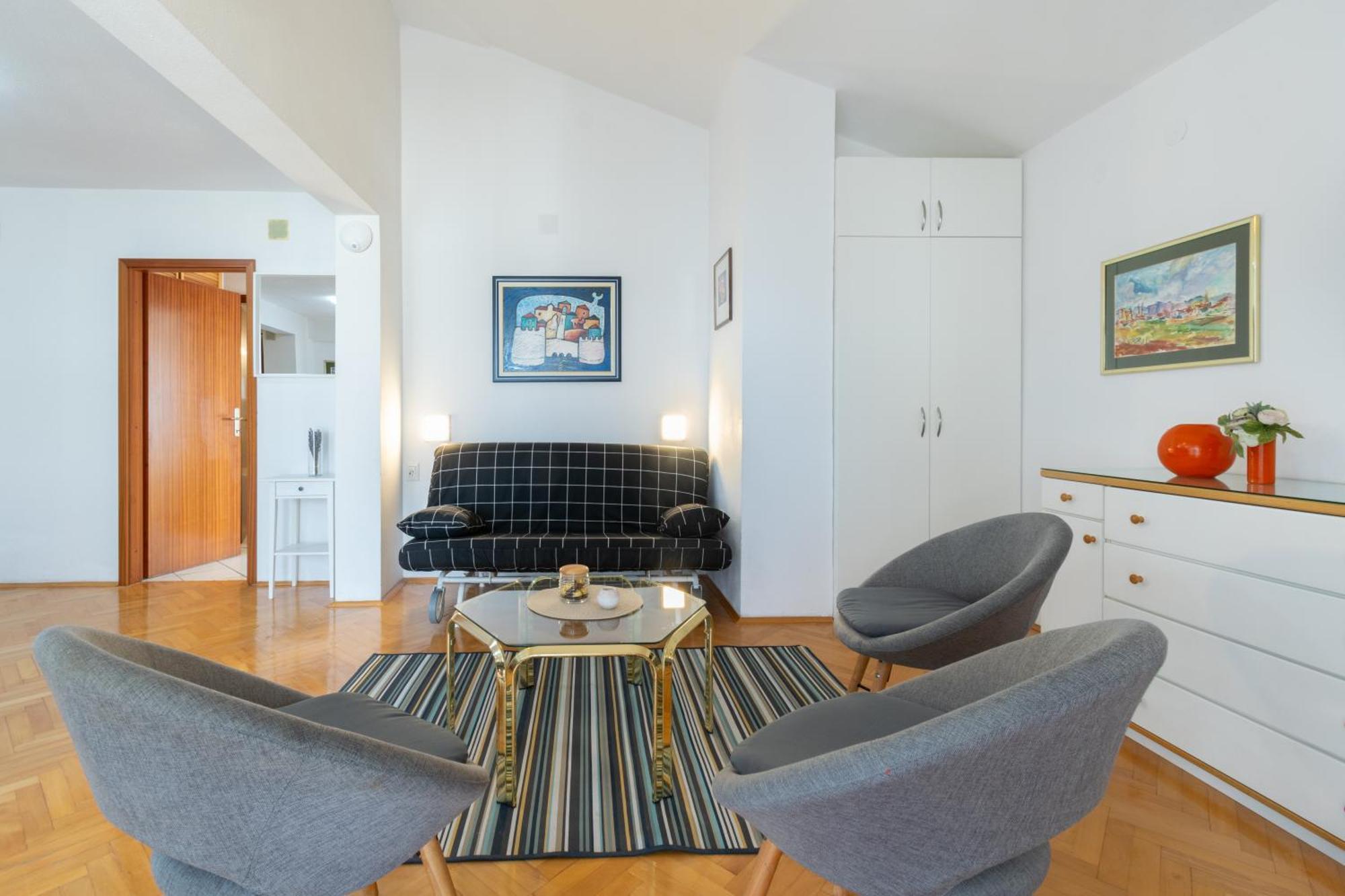 Apartment P&g Baška Voda