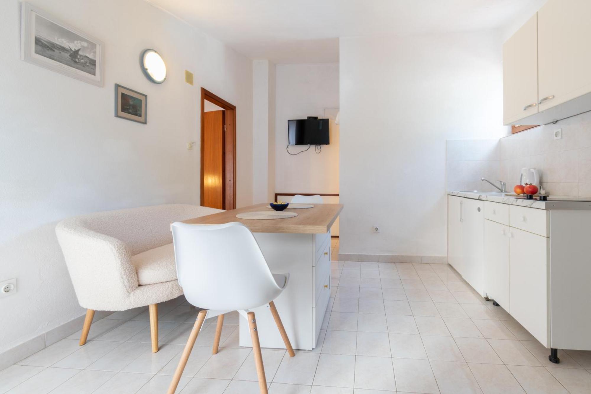 P&g Apartment *