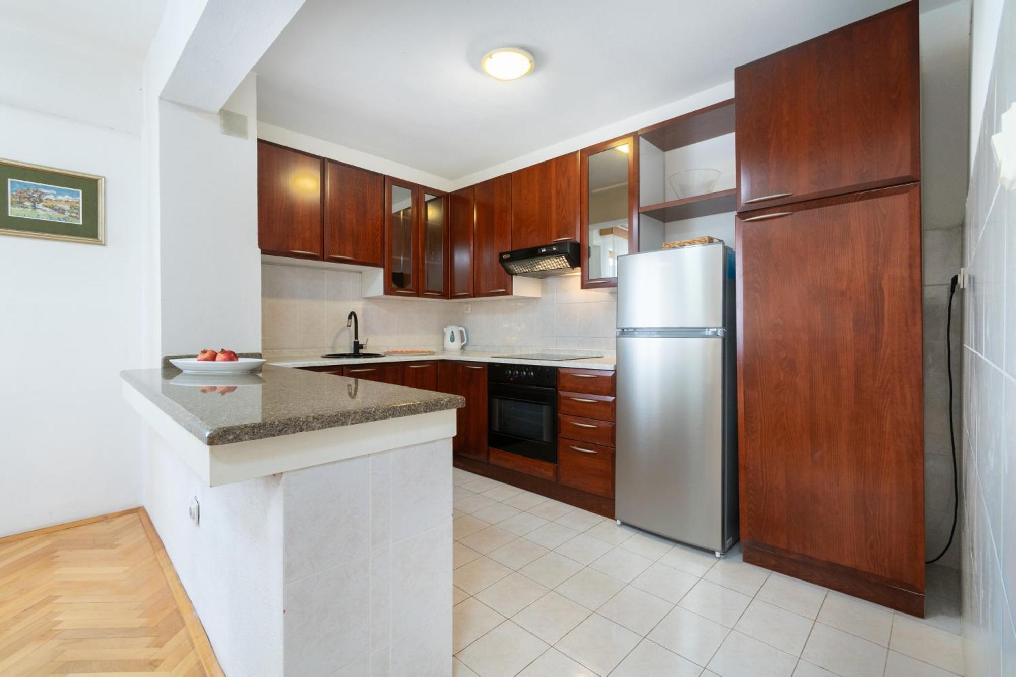 Apartment P&g Baška Voda